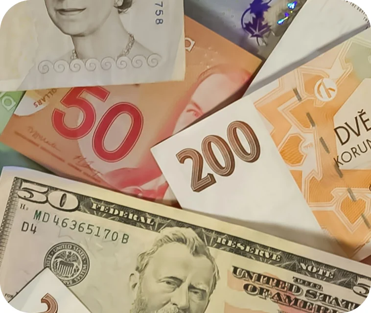 Banknotes in several currencies