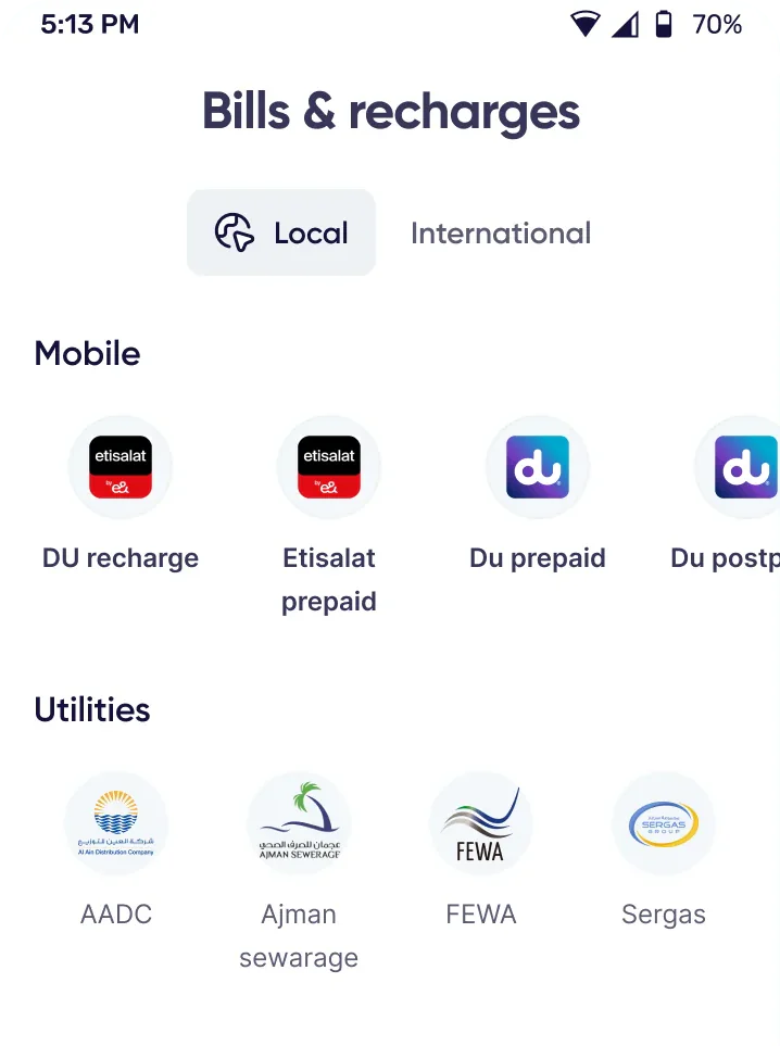شاشة الفواتير وإعادة الشحن في تطبيق Huru: شحن رصيد الهاتف من du وEtisalat، وفواتير الخدمات مثل AADC وFEWA وSergas